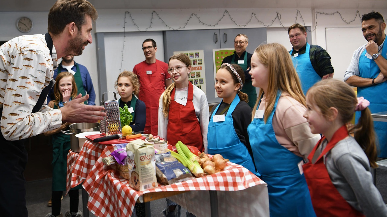 Lær nye reste-retter med Hello Kitchen