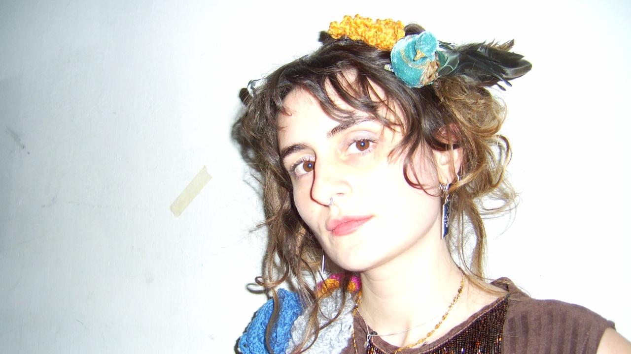 Tiny House Session: Miabella