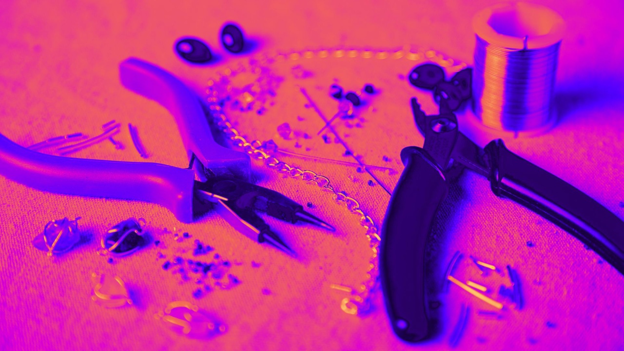 Klub Fredag – Smykkeværksted